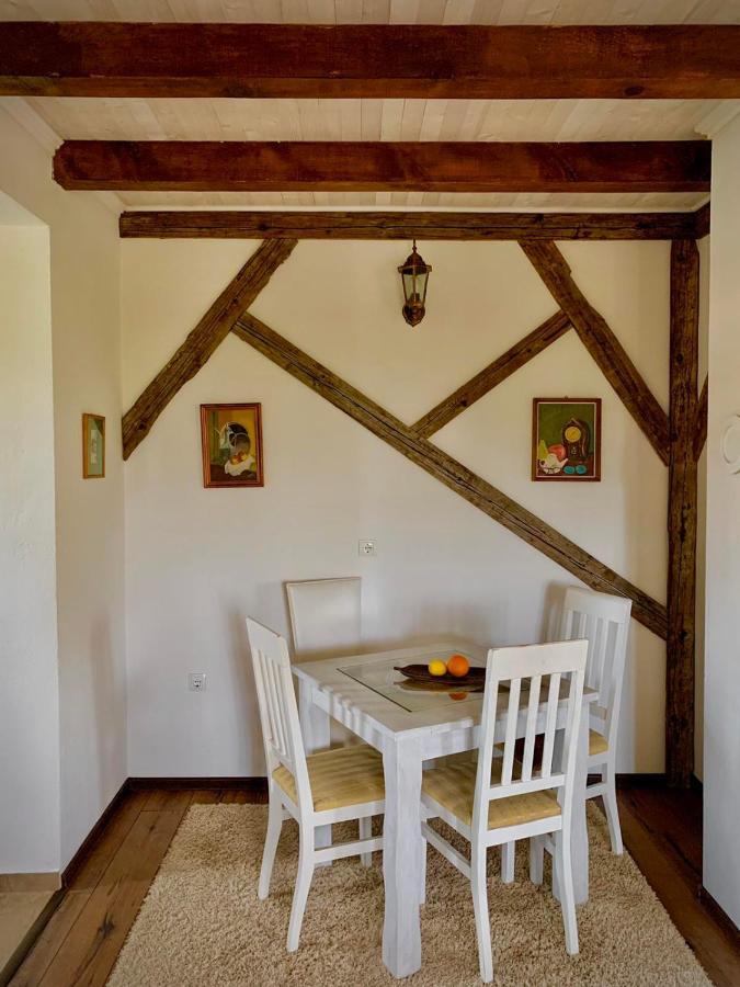 מוסטר Silent Village Villa With Swimming Pool מראה חיצוני תמונה